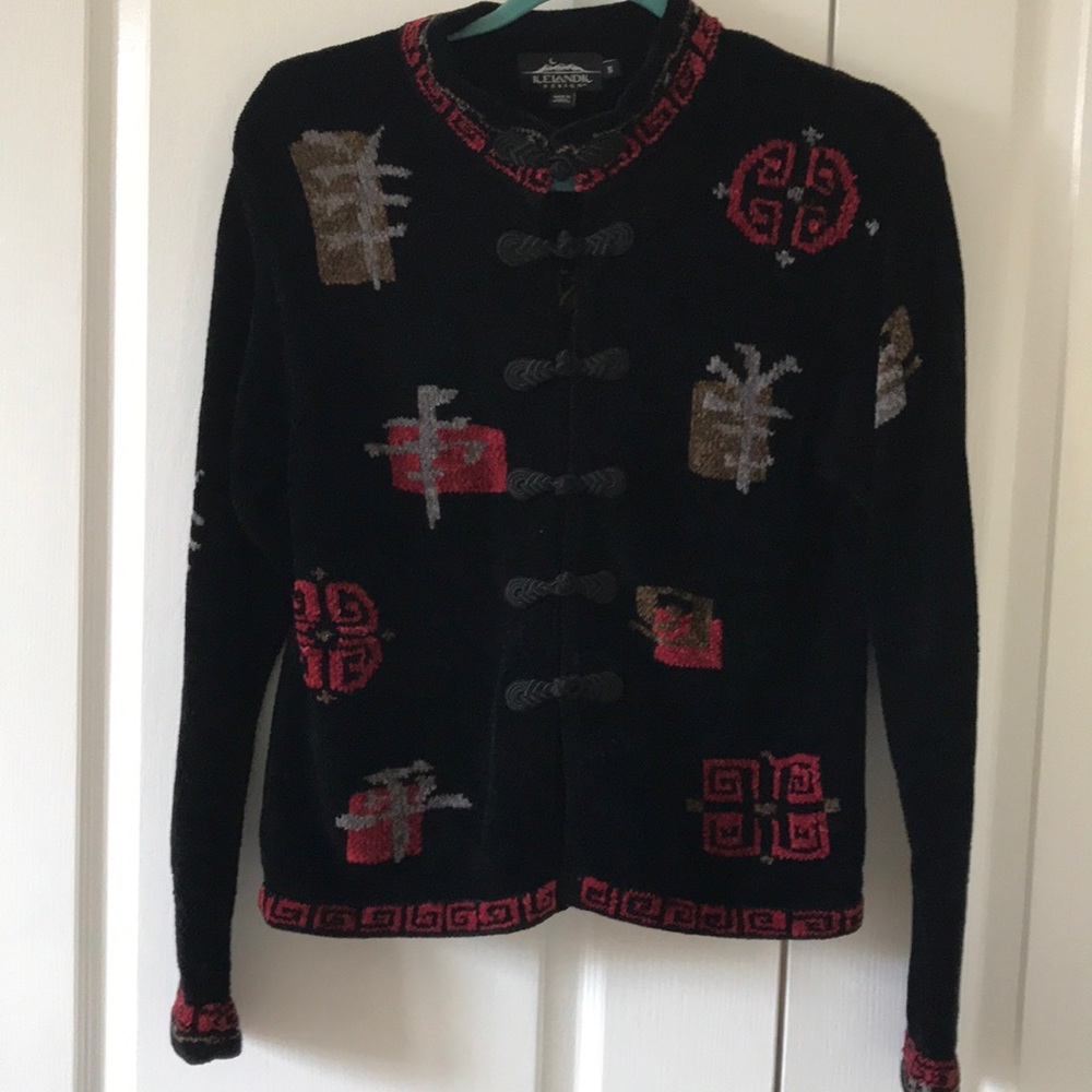 Icelandic Design Knit Sweater